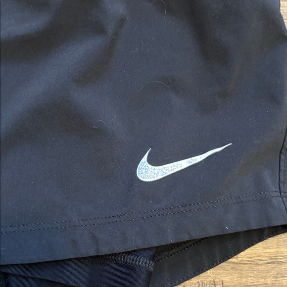Nike Women's Black Athletic Shorts w/ Built-In Spandex  Size Small - Picture 2 of 5